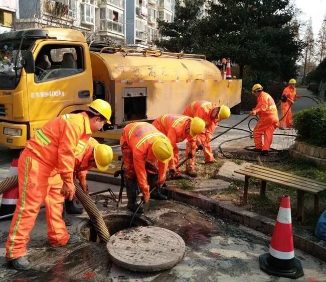 红谷滩市政管道清淤