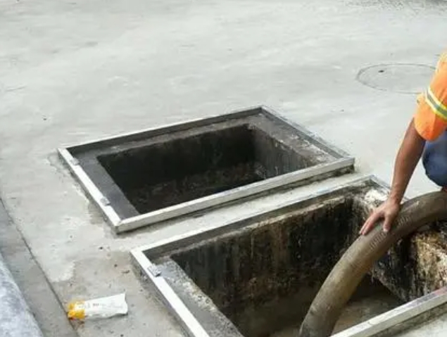 红谷滩化粪池清理
